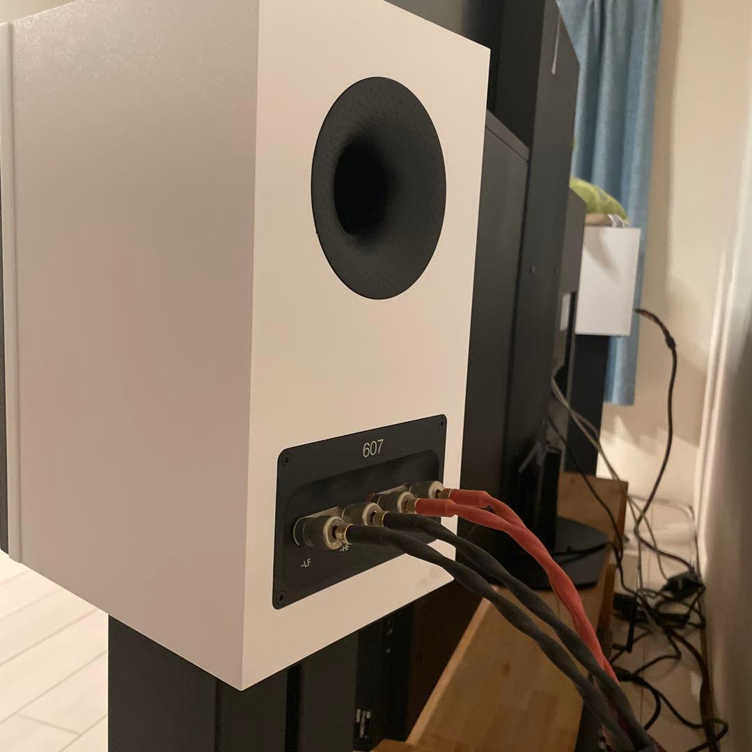 スピーカー・ウーファー Bowers&Wilkins 607S3