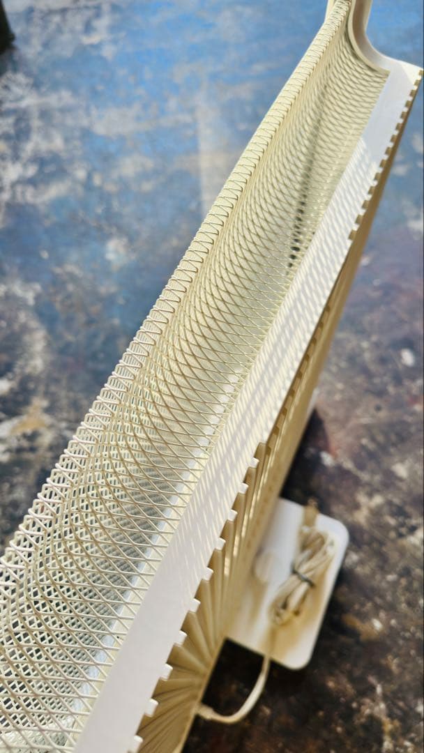 【美品】アラジン (Aladdin) パネルヒーター AJ-P100B ホワイト