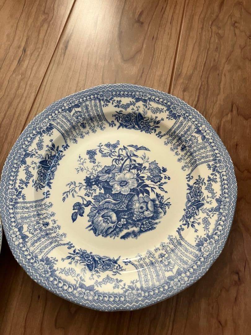 バーレイ　フローラ　プレート２枚セット 　※2月末までの特別出品