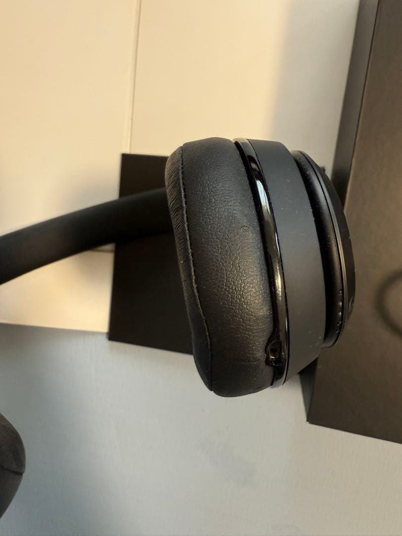 beats solo3 wireless 特別版 ブラック