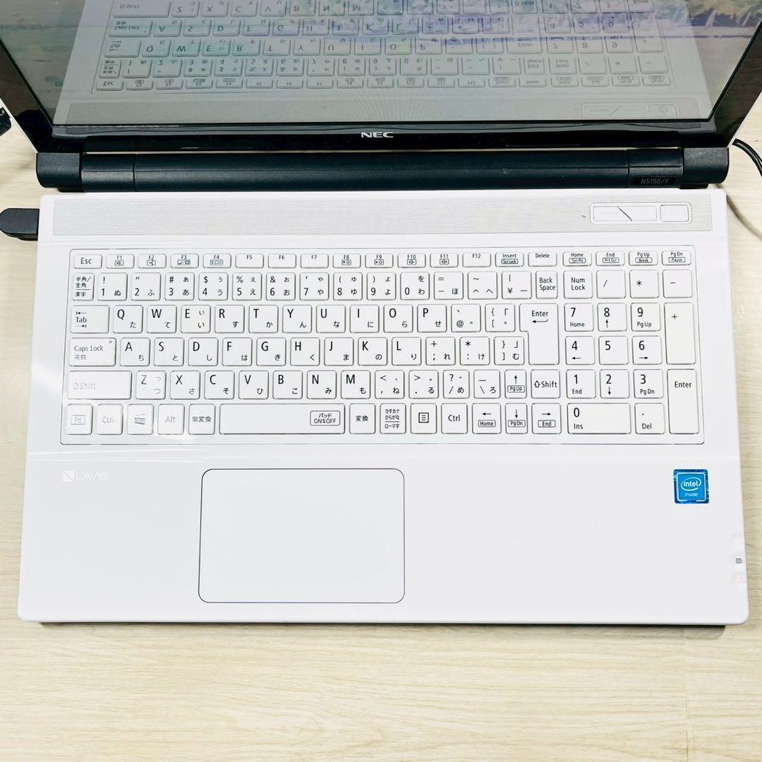 【大容量】1TB保存✨DVD✨カメラ✨白 ノートパソコン windows11