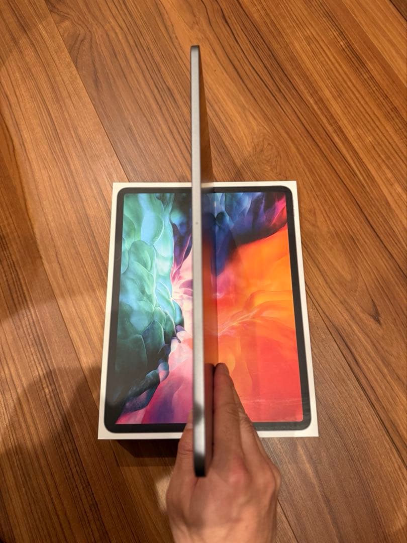 第4世代　iPad pro12.9 inch +おまけpencil 第2世代