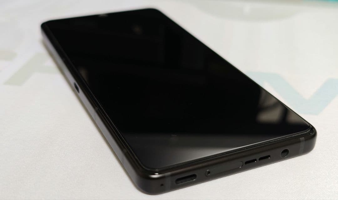 国内版ASUS ROG Phone 9 Pro Edition