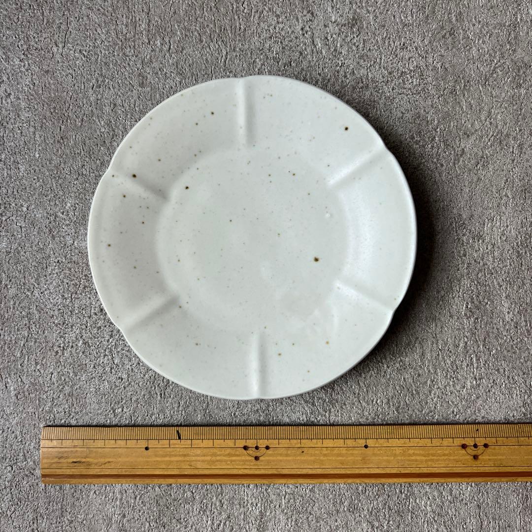 境知子さん　輪花皿　2枚セット