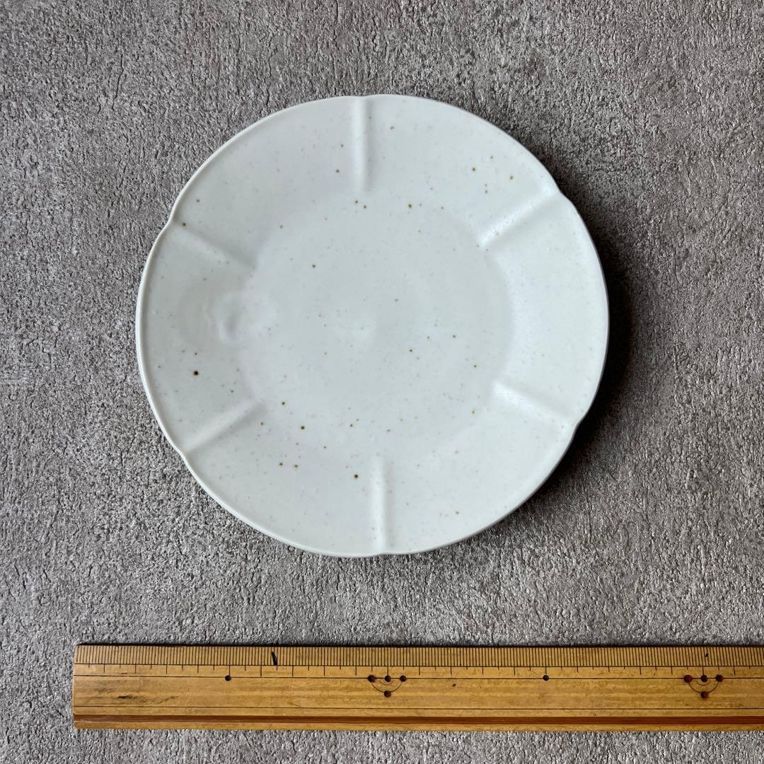 境知子さん　輪花皿　2枚セット