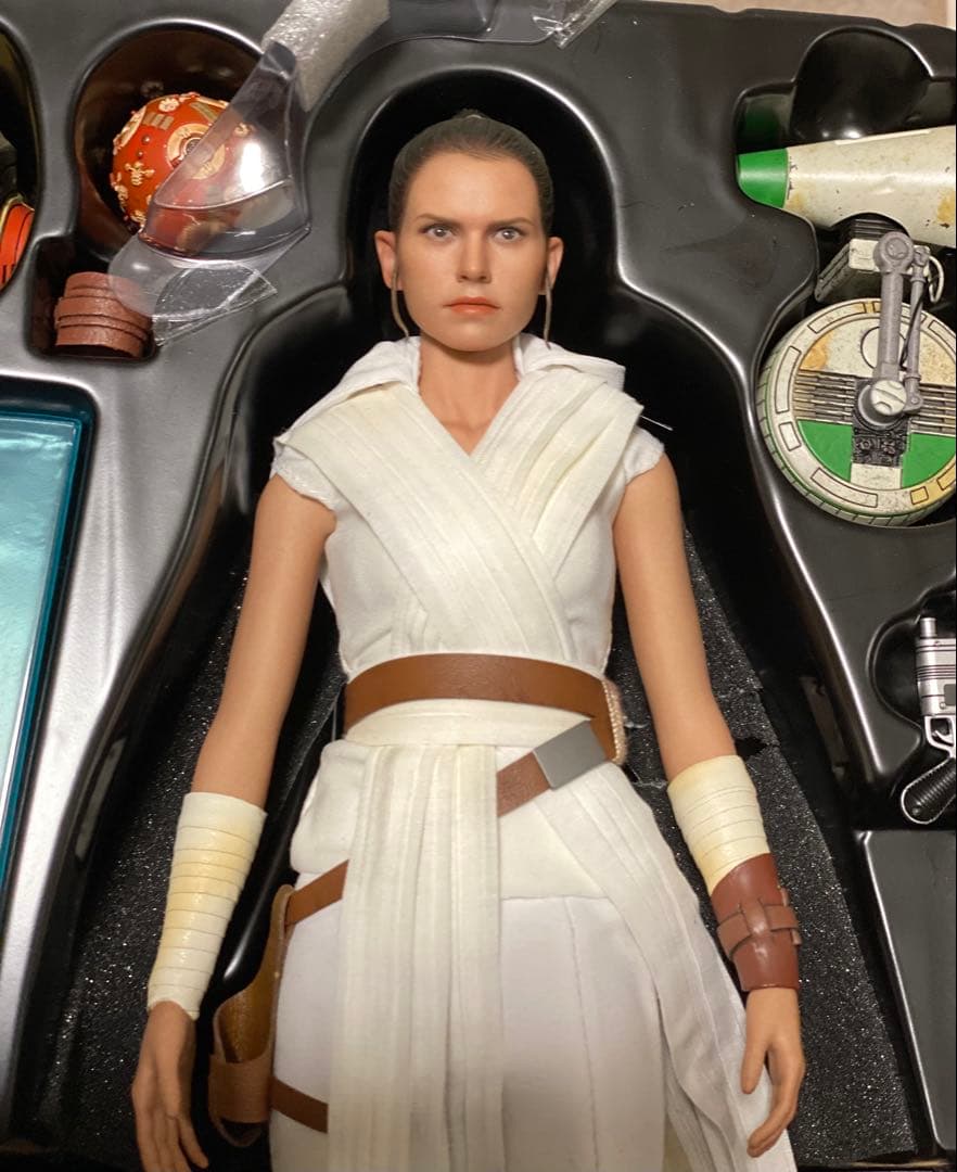 ホットトイズ ムービーマスターピース レイ カイロレン スターウォーズ2体セット