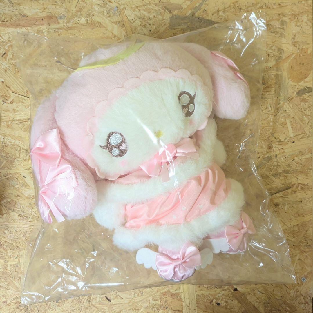 【送料無料】マイメロディてんしとあくまシリーズ 　ブランケット入りぬいぐるみ