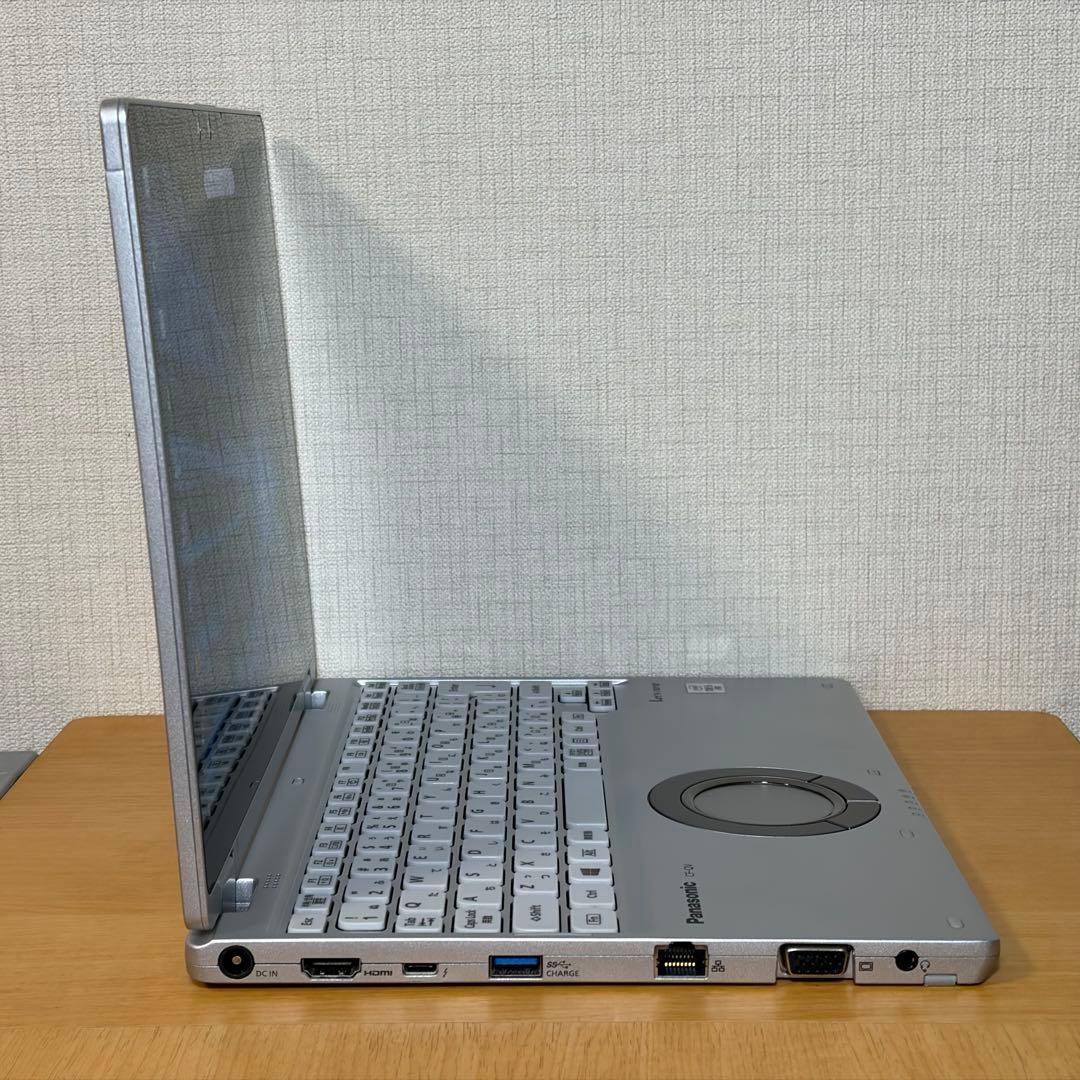 【中古美品】レッツノートQV9 i5 16G／256GB／LTE／オフィス