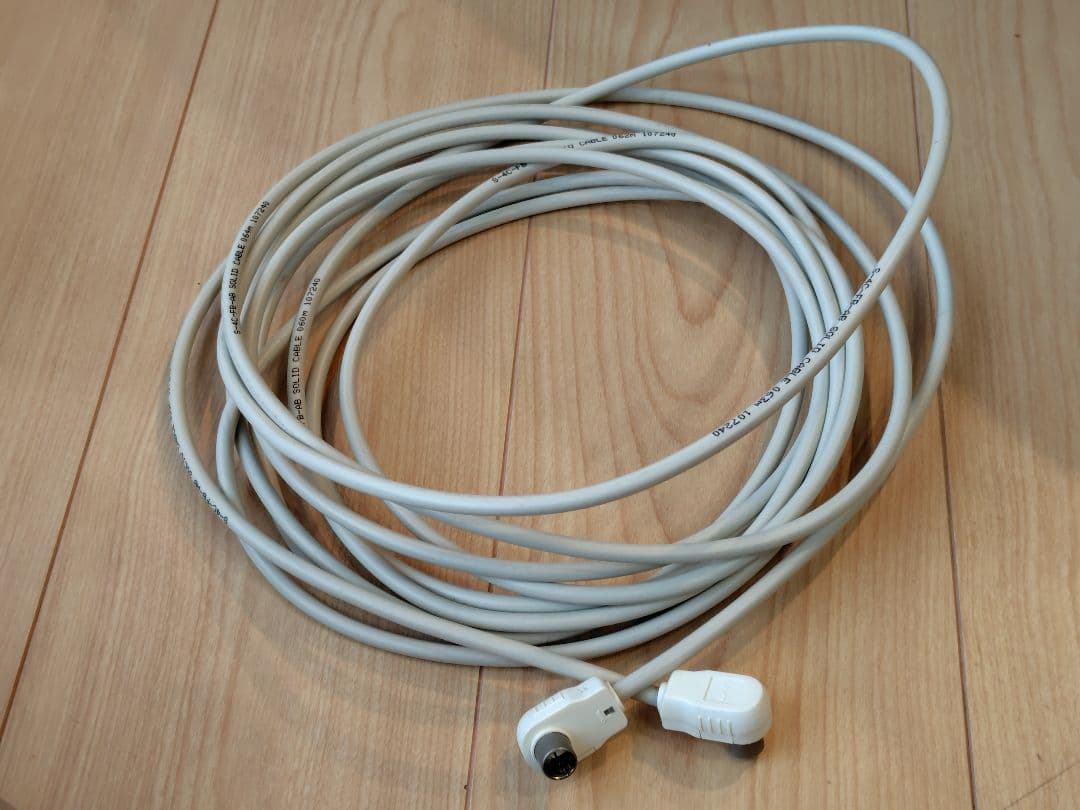 SHARP AQUOS TV テレビ　品番LC32S5