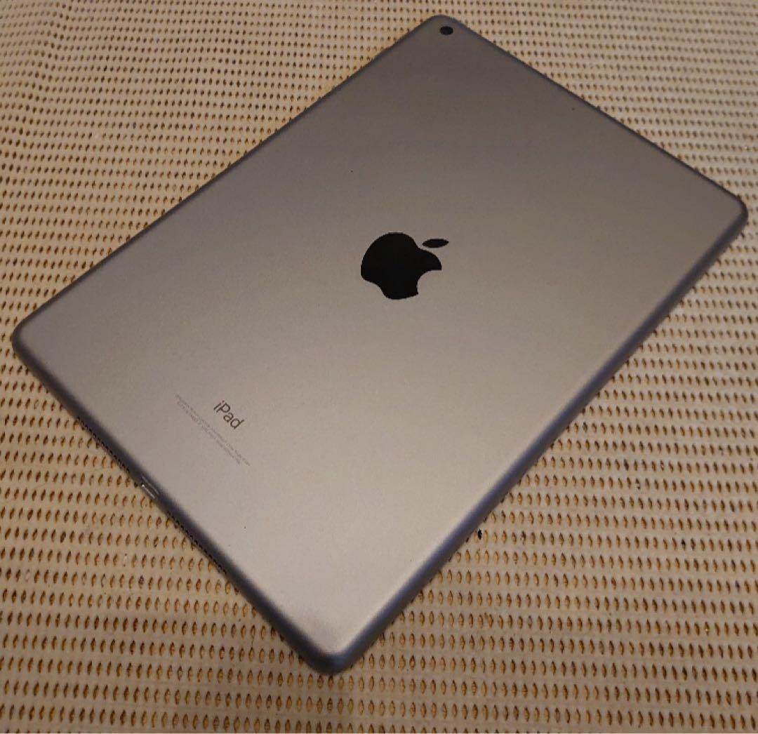 完動品iPad第6世代(A1893)本体128GBグレイ送料込7JF8M