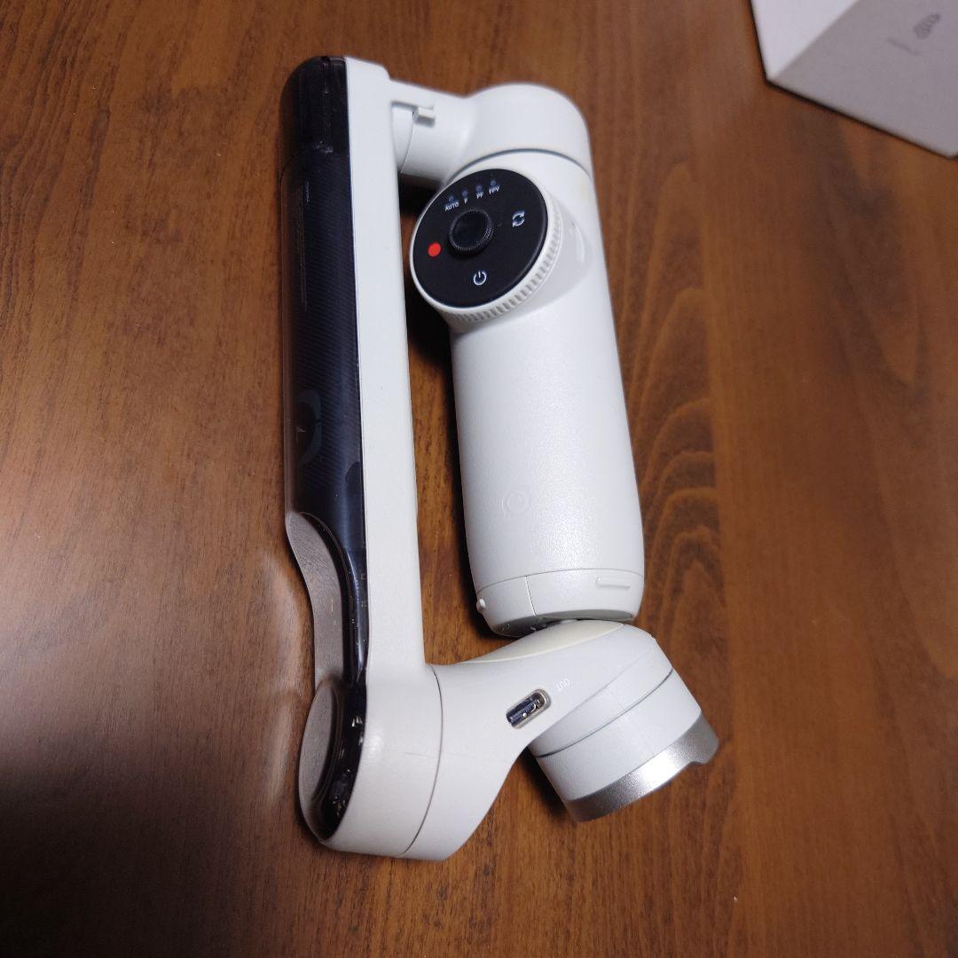 Insta360 flow スマホ用スタビライザー
