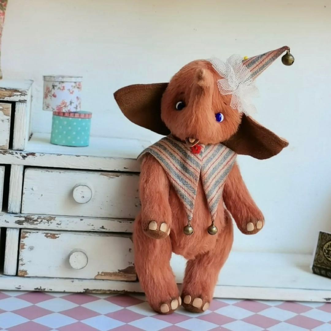とてもチャーミングな仔象 アーティストベア ぬいぐるみ ハンドメイド 海外作家様