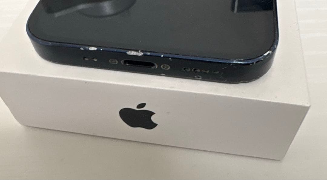 iPhone 12 mini 64GB ブラック SIMフリー 充電不可