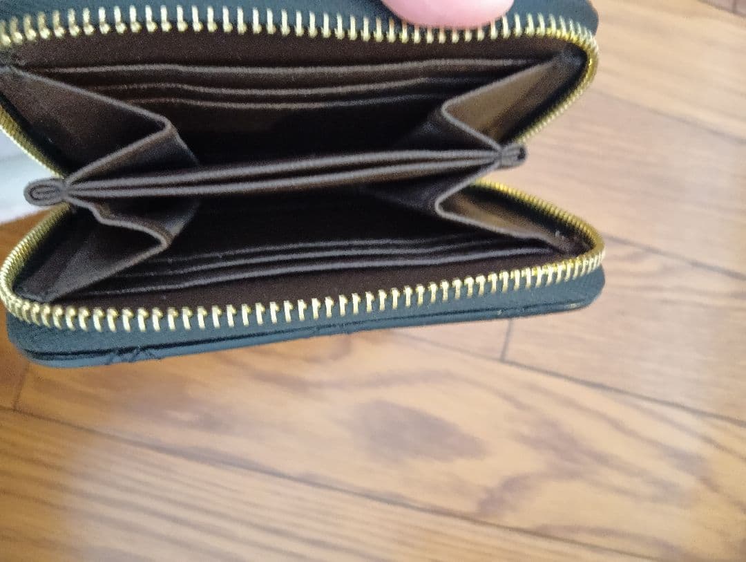 キルティング　ケース　財布　cc ロゴ