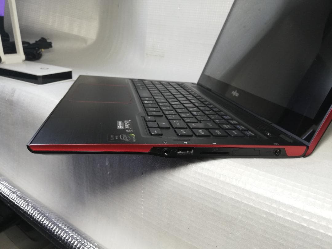富士通 LIFEBOOK UH55/M windows11/office2019