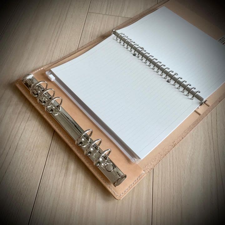A5バインダー（ヌメ革）