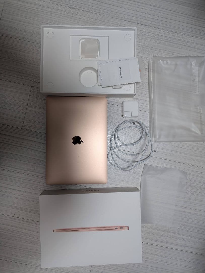 美品　MacBook Air M1 ゴールド 8GB 256GB