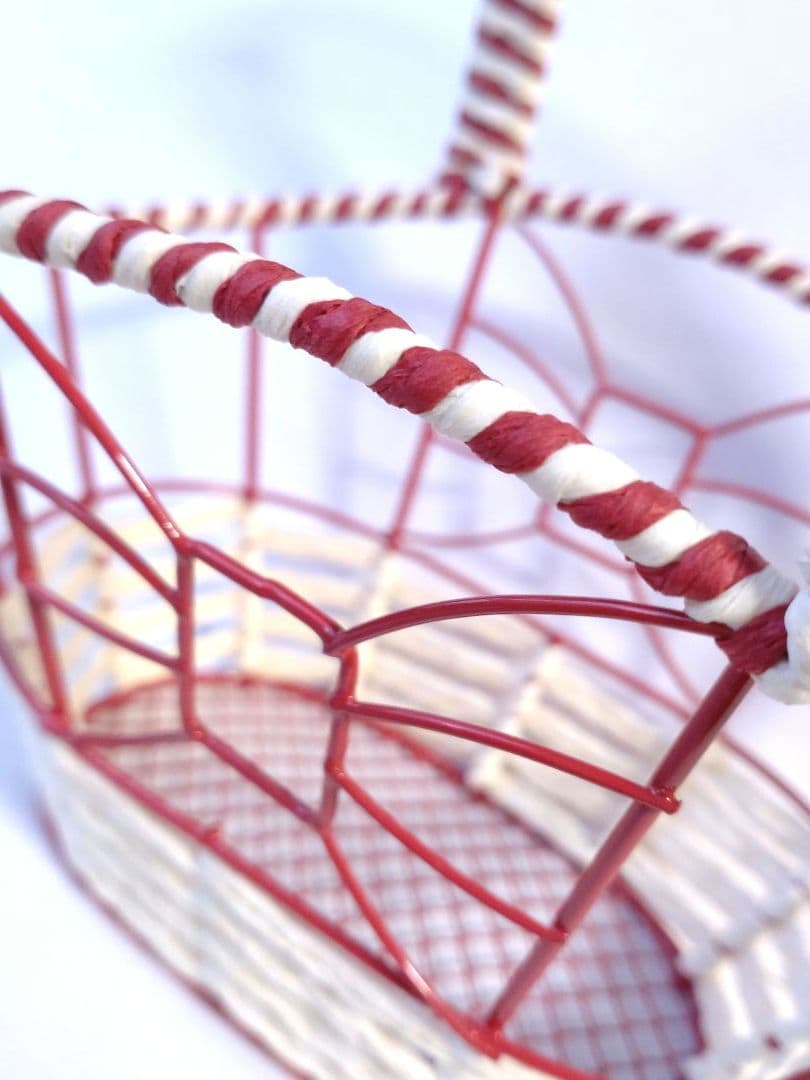 かご 籠 カゴ　赤×白 バスケット りぼん 小物入れ インテリア