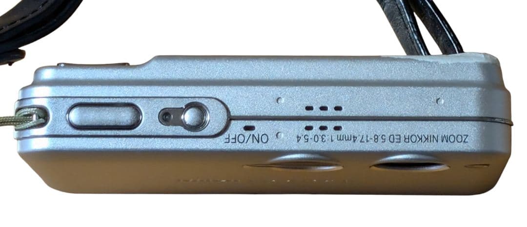 さくさく ニコン Coolpix S1 シルバー コンパクトデジタルカメラ