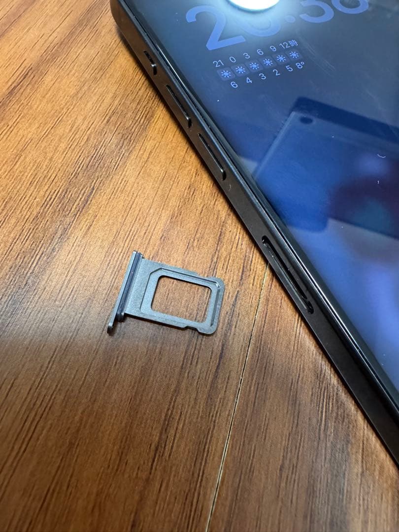 最大容量100% iPhone 15 Pro 128GB