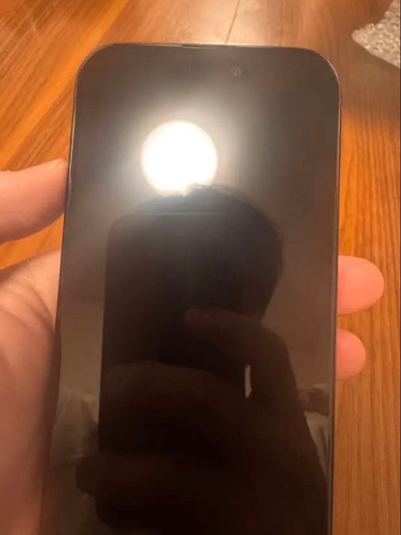 最大容量100% iPhone 15 Pro 128GB