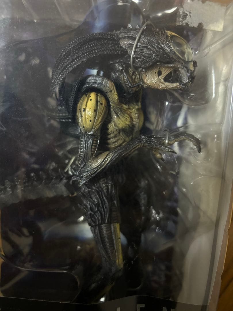 NECA エイリアンvsプレデター　プレデリアン　フィギュア