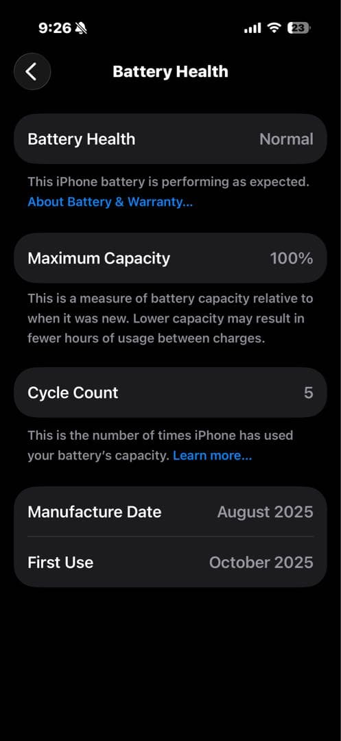 x*x様 シルバー デュアルカメラスマートフォン