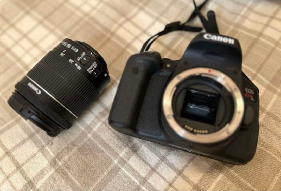 Canon X8i デジタル一眼レフカメラ セット品