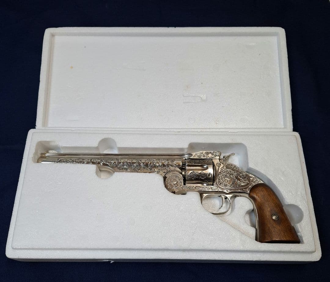 Wyatt Earp 44 Revolver エングレービング装飾　観賞用