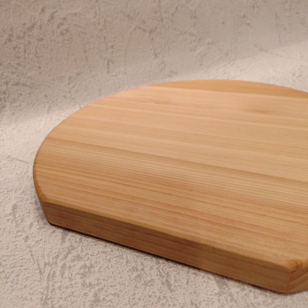 ★さっと★(๑・㉨・๑)★さま専用 ひのき丸型まな板直径27cm 厚み3cm２枚