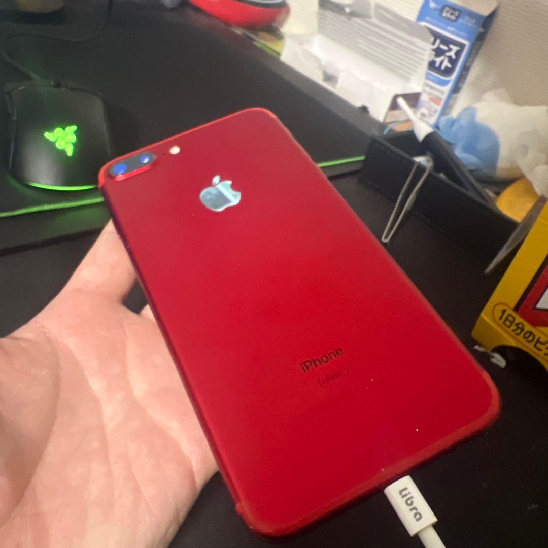 Apple iPhone 7 Plus 赤