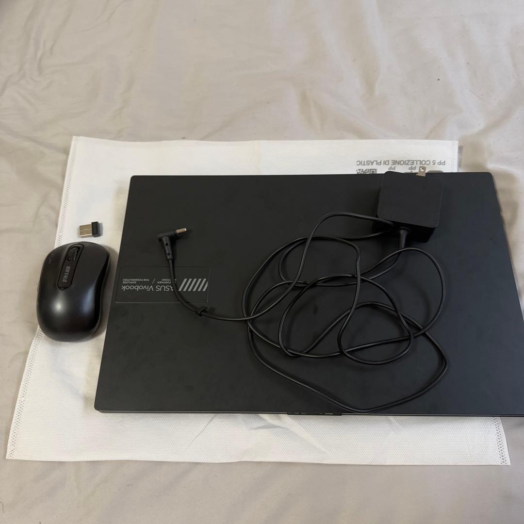 ASUS Vivobook Go 15（E1504F) 15.6インチ ブラック