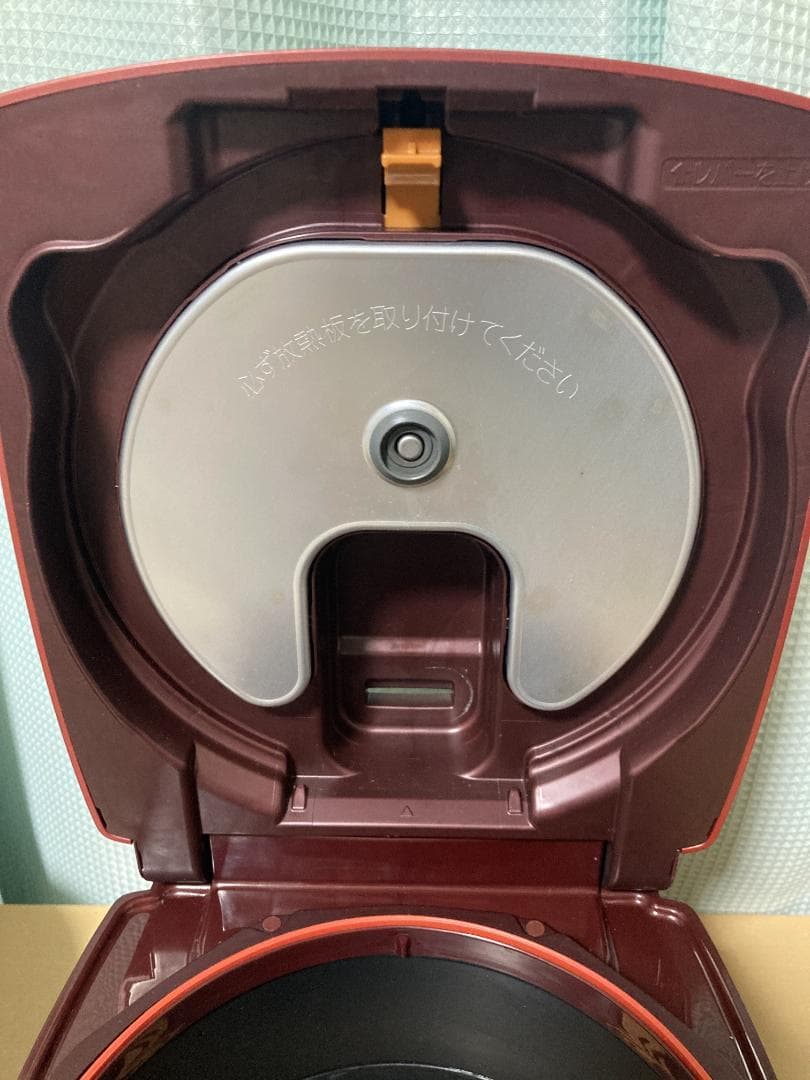 ★★★三菱ーIH炊飯器炭炊釜　NJ-VX106-形★★