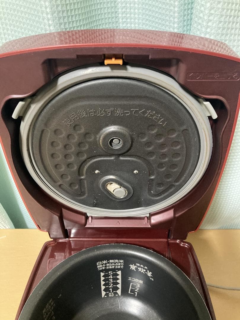 ★★★三菱ーIH炊飯器炭炊釜　NJ-VX106-形★★