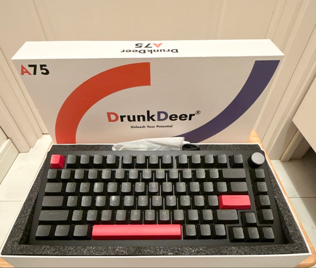【極美品】DrunkDeer A75 メカニカルキーボード