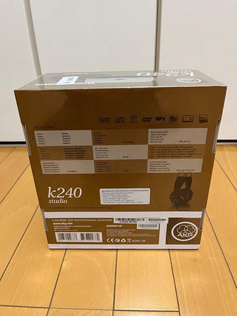 AKG K240 studio ヘッドホン(新品未開封・シュリンクラップ付き)