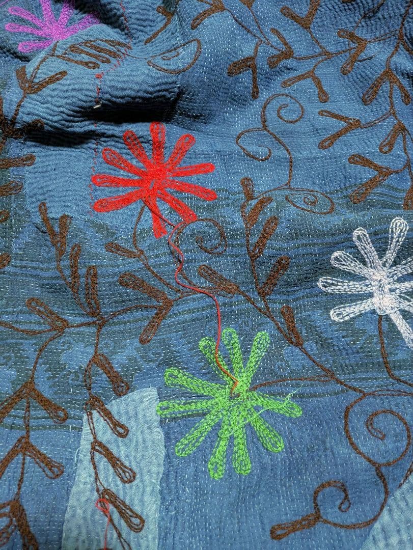 #158 ヴィンテージ / カンタキルト / ソファカバー スザニ刺繍 / 大判