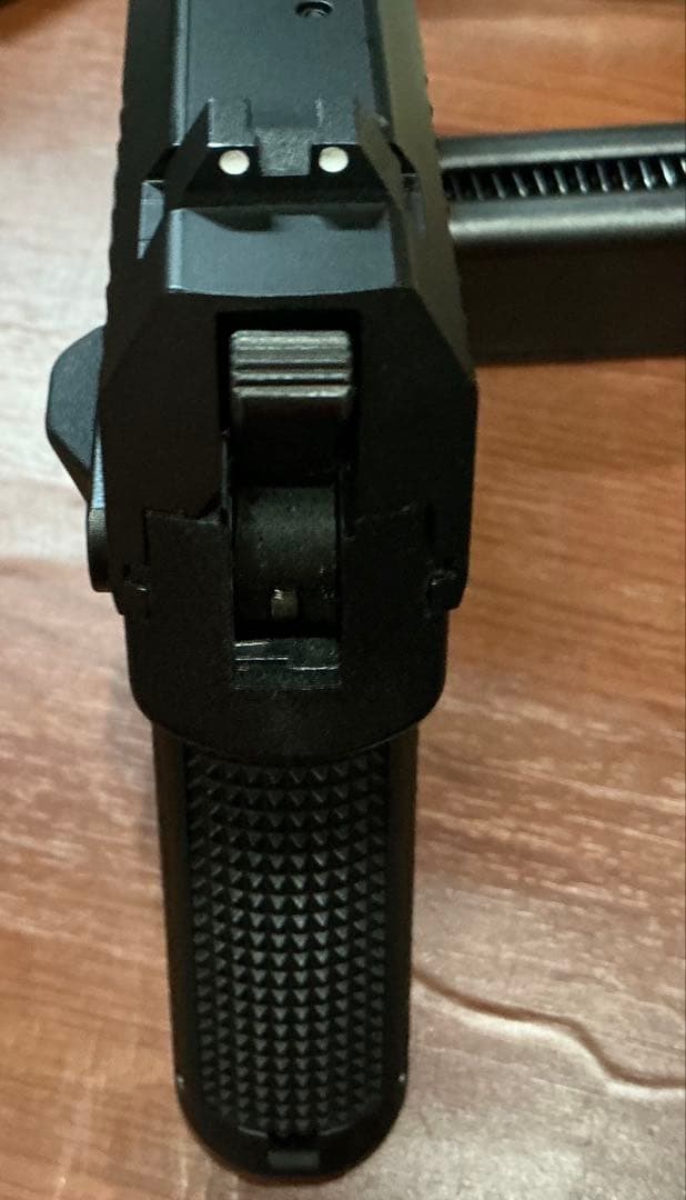 東京マルイ ガスブローバック USP ハンドガン