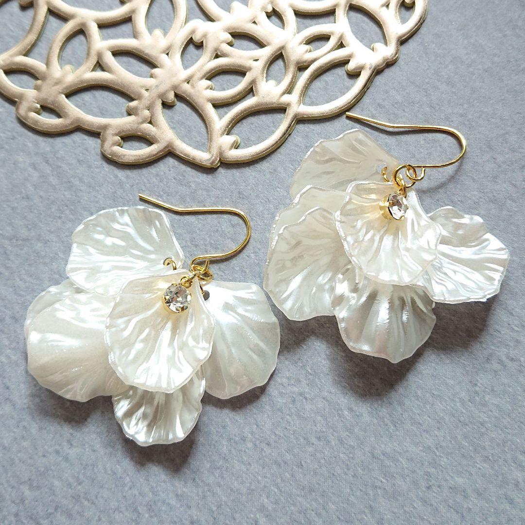 ≪136≫ビーズピアス 400円