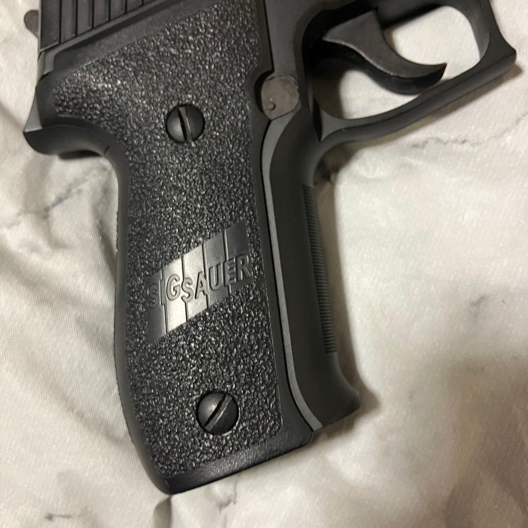 東京マルイ　シグ　ザウエル　P226 レイル