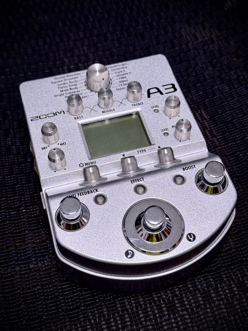 ZOOM A3 アコースティック用プリアンプ＆マルチエフェクター 美品 箱・説付
