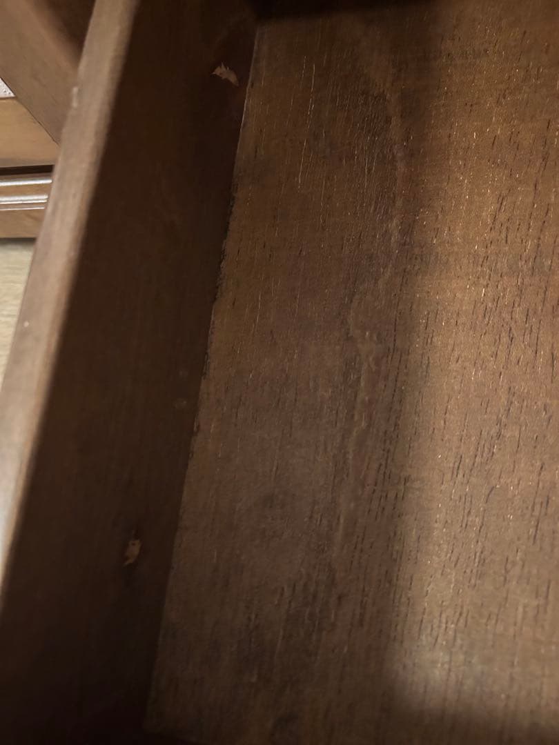 カスティリアン様式　スパニッシュ　アンティーク　　　スタイル　サイドボード