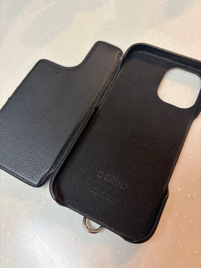 DEMIU（デミュウ） スマホケースウォレット