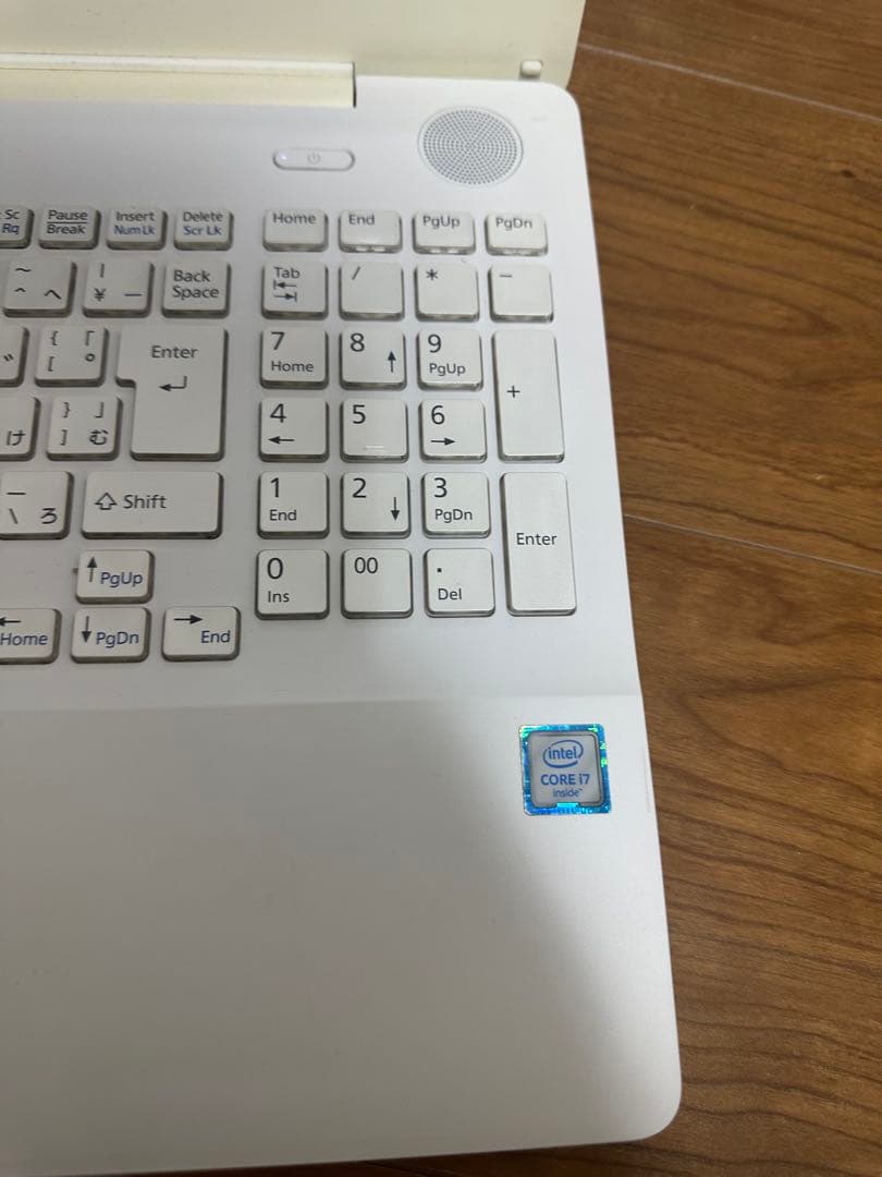 富士通 LIFEBOOK AH50/A3 メモリ8GB SSD128GB W11