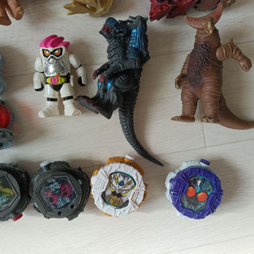 特撮ヒーローおもちゃ どっさり詰め合わせセット ウルトラマン・仮面ライダー他