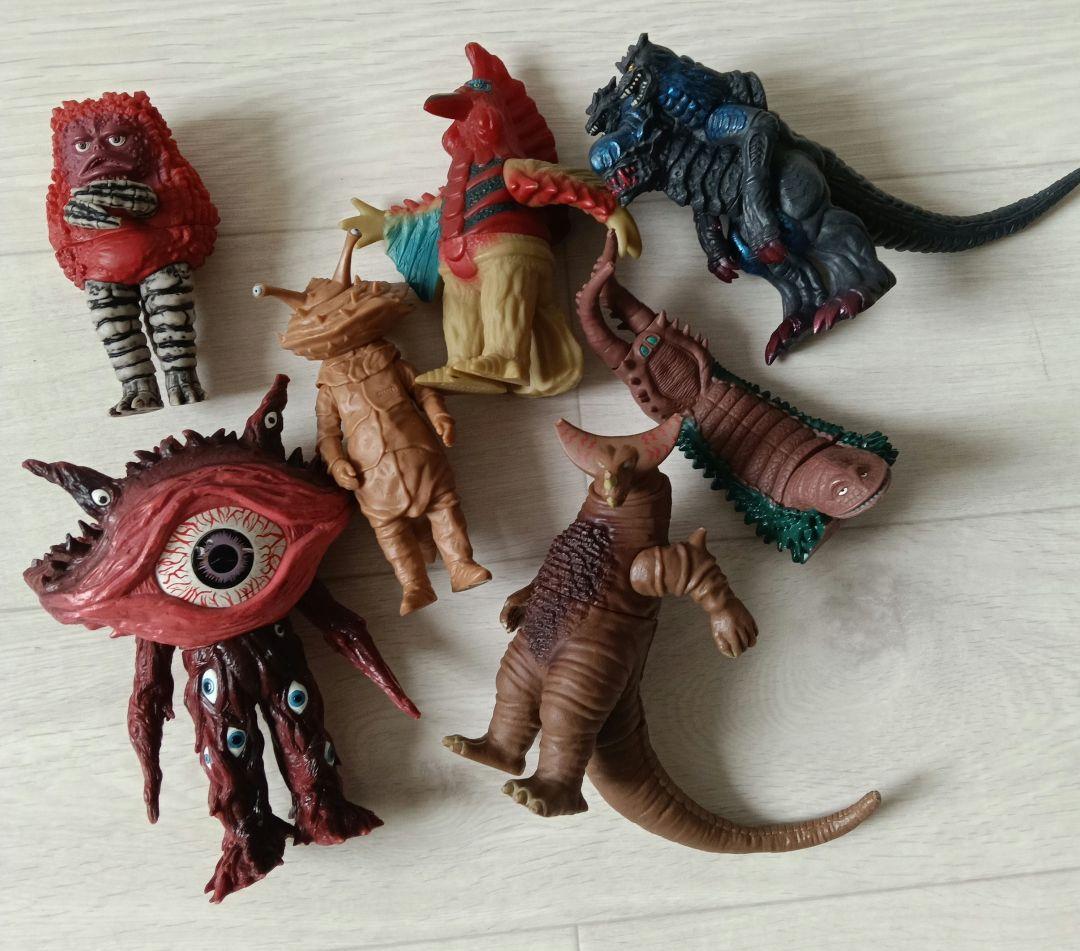 特撮ヒーローおもちゃ どっさり詰め合わせセット ウルトラマン・仮面ライダー他