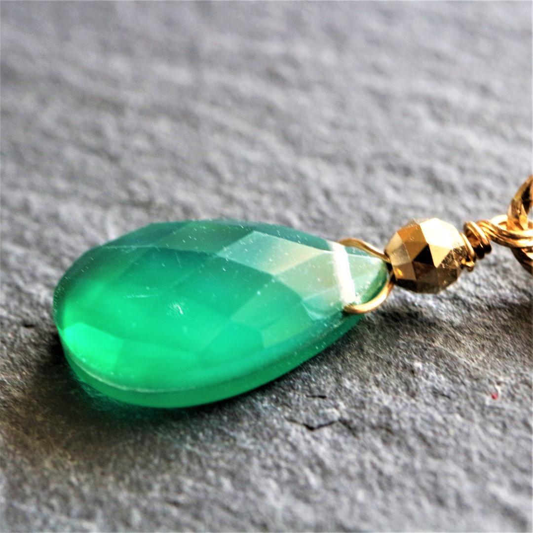 グリーンオニキスダブレットと極小淡水パールポテトの6通りネックレス