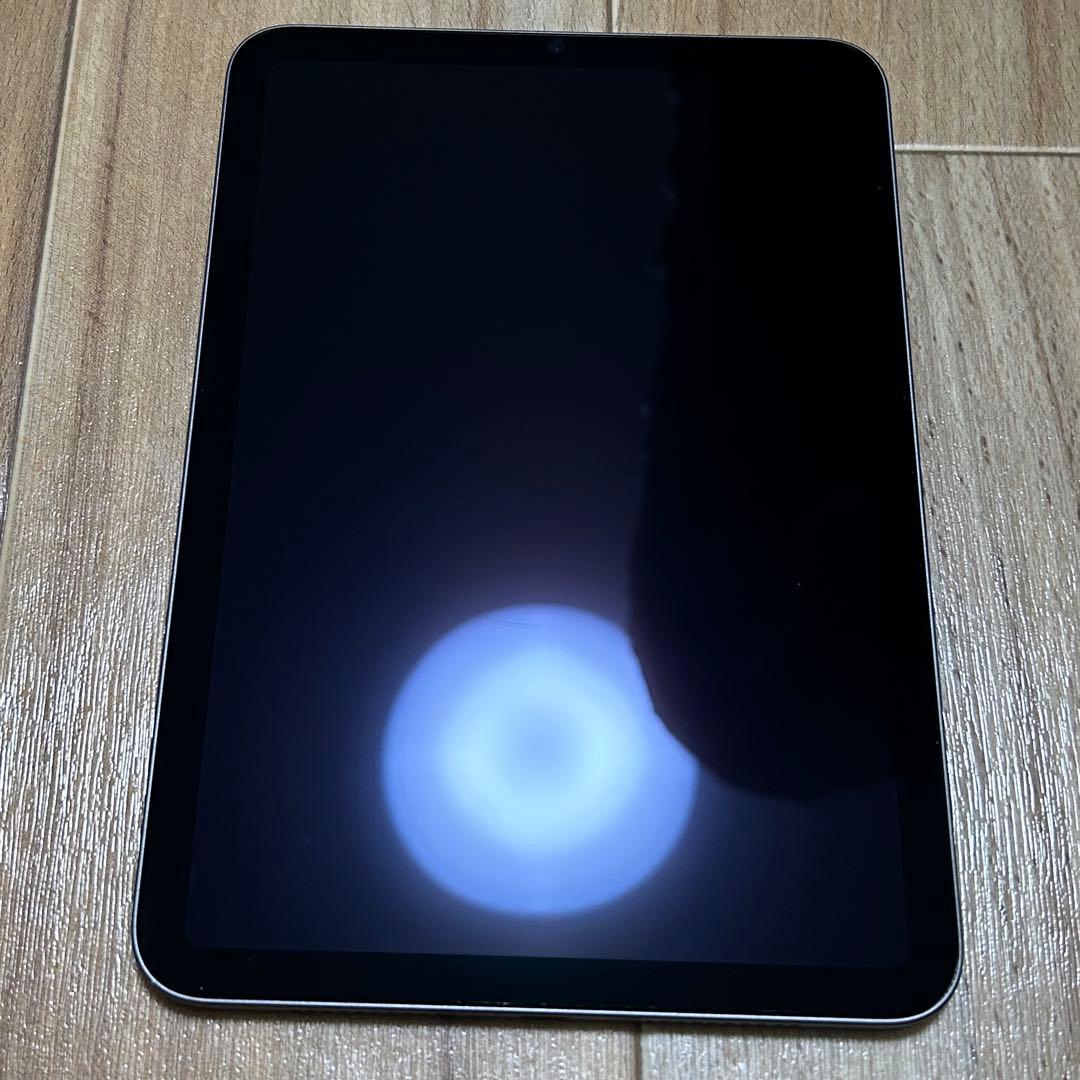 iPad mini 第6世代 64GB Wi-Fi ESRのケース付き