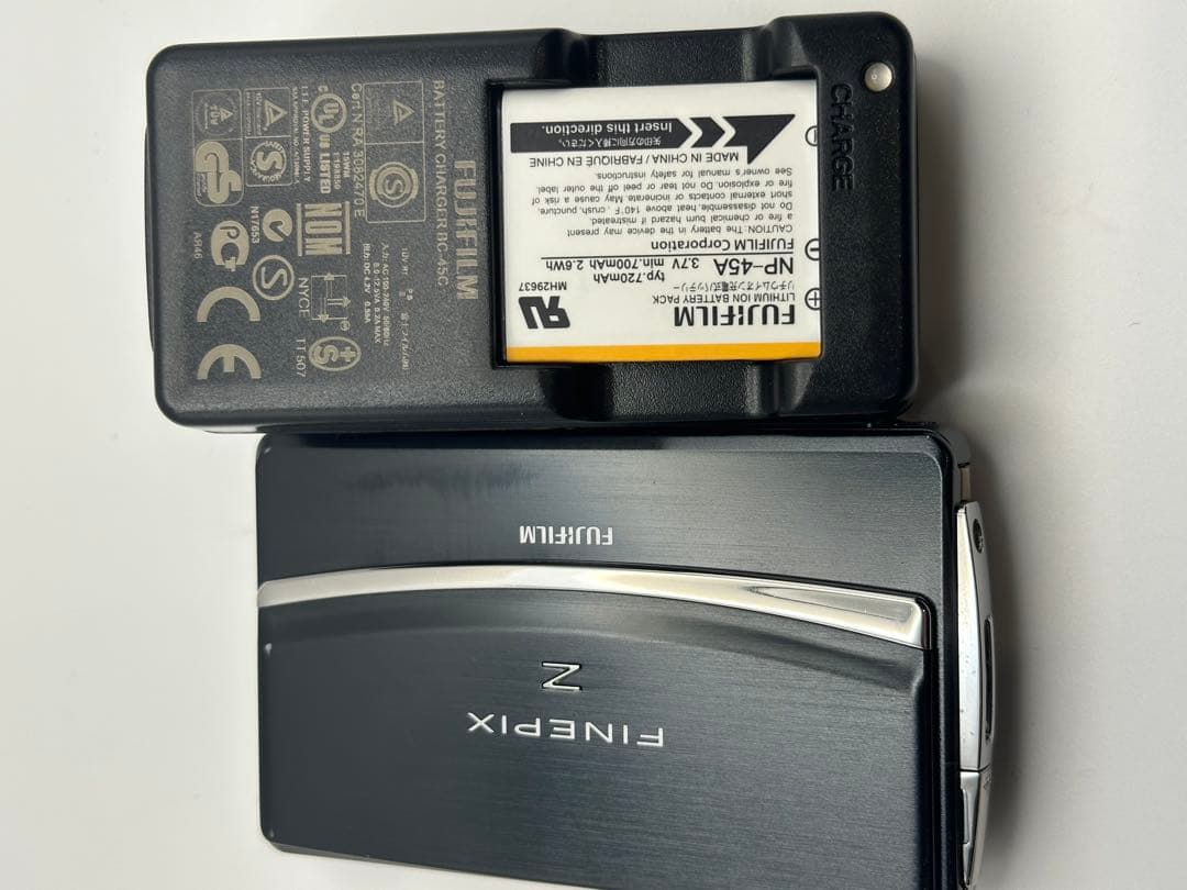 【美品】Fujifilm FinePix Z デジタルカメラ【動作確認済】