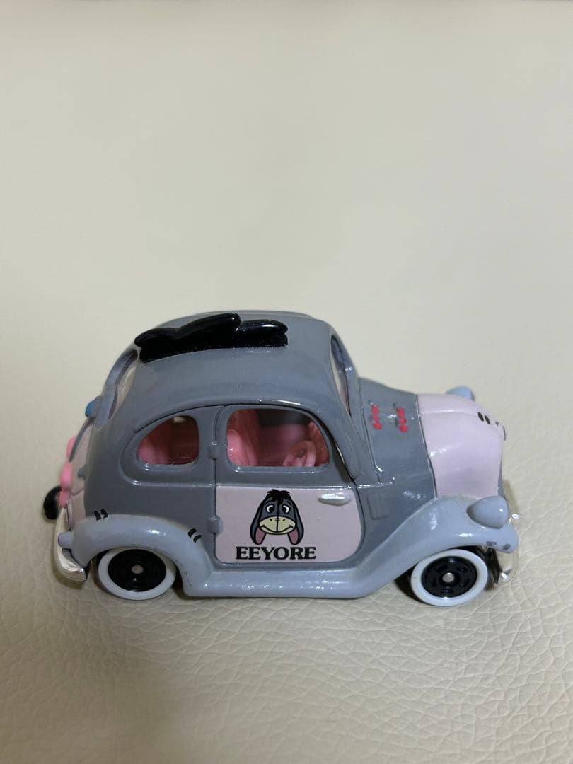 トミカ 東京ディズニーリゾート イーヨーのクラシックカー
